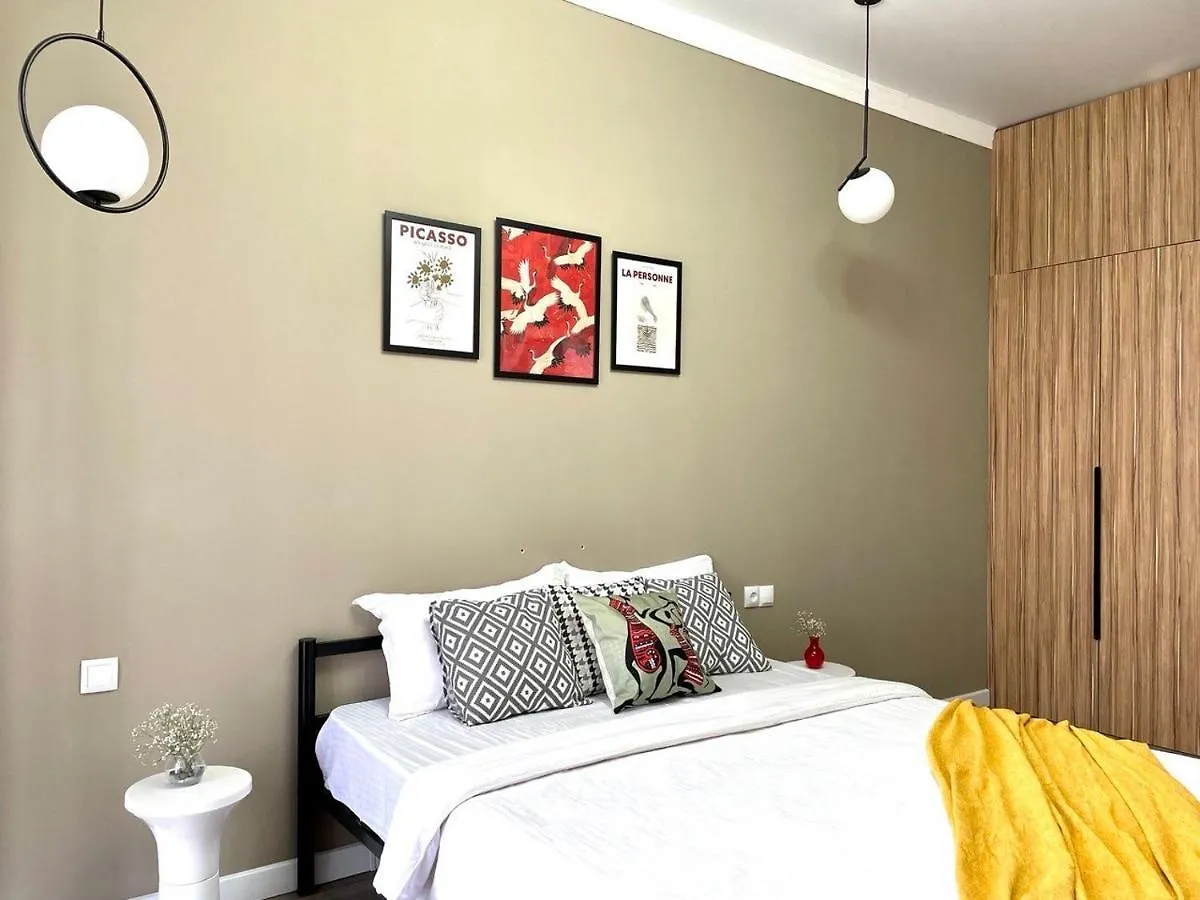 Terracotta Apartment С Видом На Горы Almaty